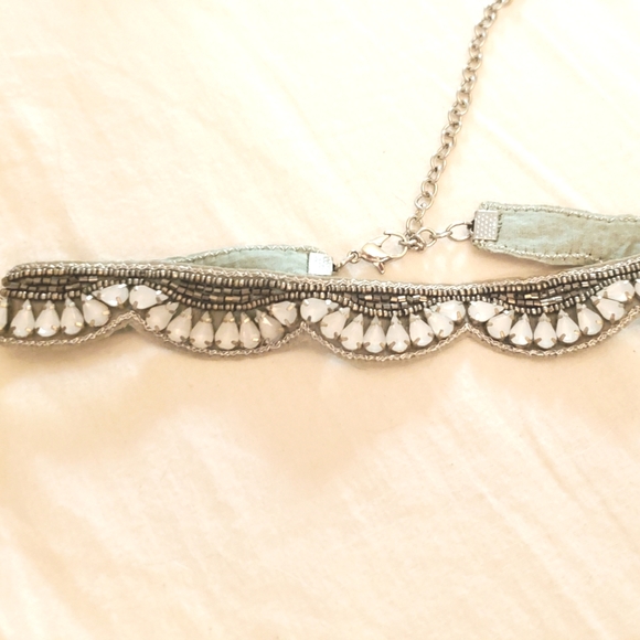 Jewelry - Choker style necklace 90s Victoriana